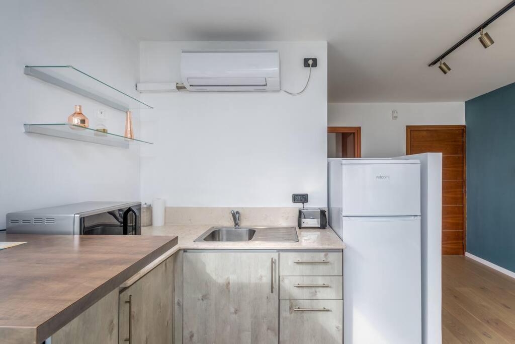 Yirmeyahou Suites By Sea U Tlv Tel Aviv Exteriör bild