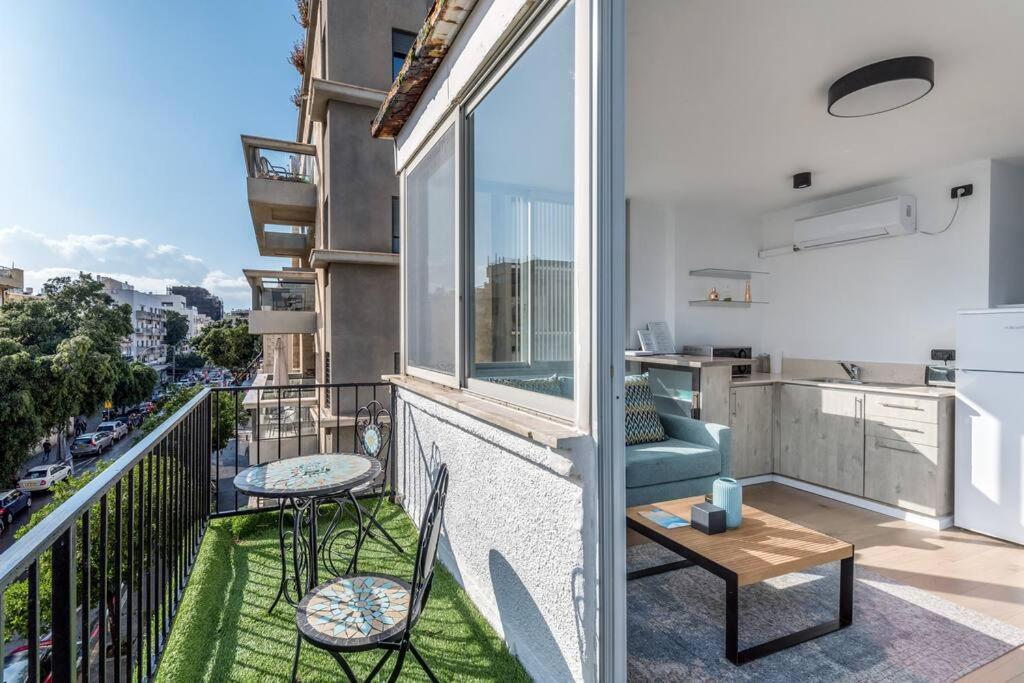 Yirmeyahou Suites By Sea U Tlv Tel Aviv Exteriör bild